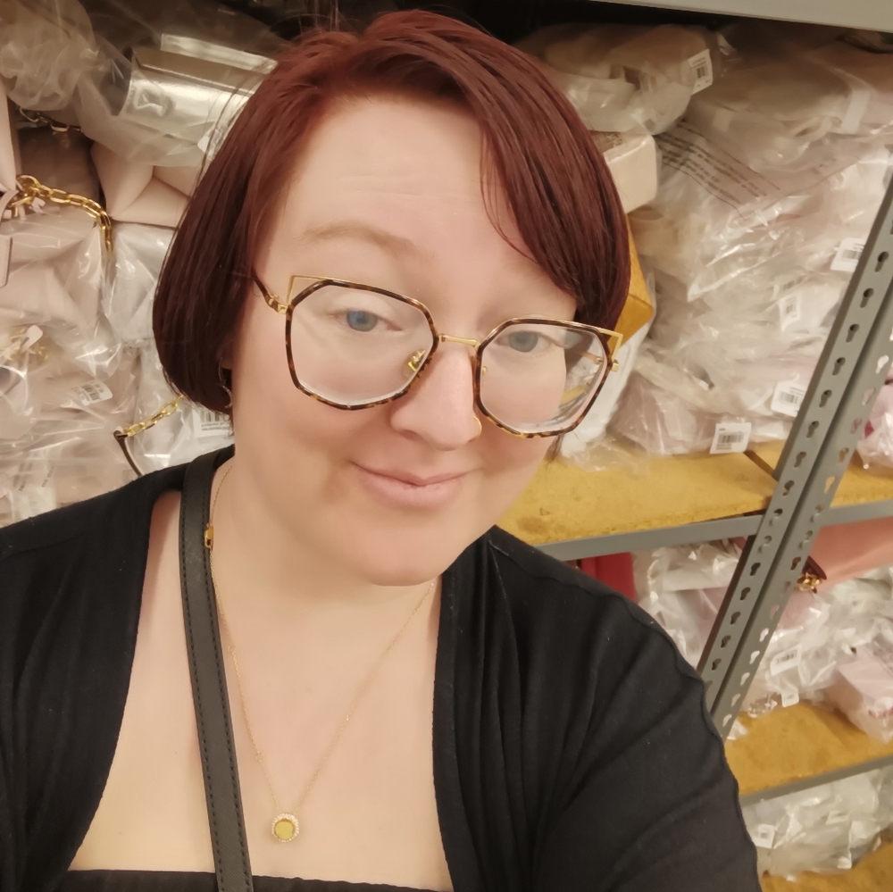 Meet your Posher, Liv